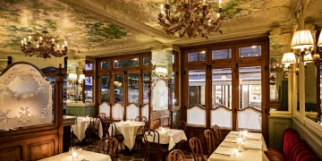 Through Paris’s Food Guide, Travelers Can Discover a Wealth of Classic French Restaurants