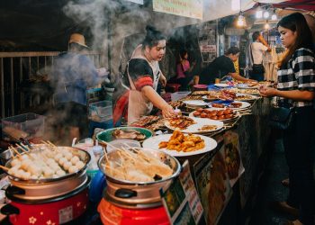 Whether It’s Authentic Street Food or Creative Dishes at Fine Dining Restaurants, Both Can Provide Travelers with an Unmatched Experience