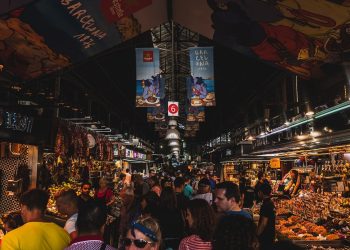 Across the World, Street Vendors Attract Crowds with Fresh, Affordable, and Authentic Food