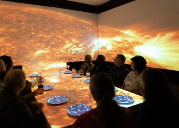 Virtual Dining Experience: How VR Technology is Creating Immersive Dining Experiences