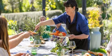 Many Cities Offer Cooking Experience Classes Through Restaurants or Travel Agencies, Allowing Travelers to Learn How to Make Local Dishes