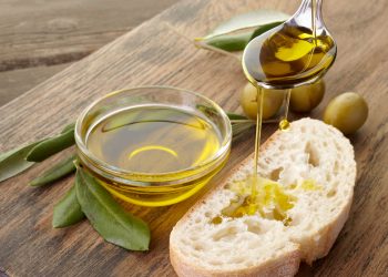 Olive Oil in Italian Cuisine: The Heart and Soul of Flavor and Health