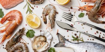Sustainable Seafood and Local Ingredients: The Growing Trend of Eco-Conscious Dining in Restaurants