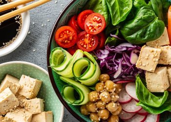 The Global Shift Toward Health-Conscious Eating: The Rise of Vegan, Organic, and Gluten-Free Diets