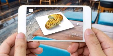 Augmented Reality (AR) and Virtual Reality (VR) Transforming the Dining Experience in the Restaurant Industry