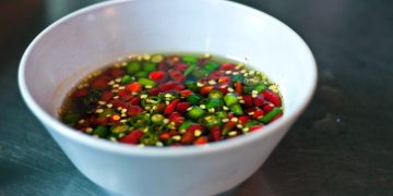Unique Thai Condiments: Fish Sauce and Lemongrass — Essential Ingredients and Unforgettable Flavors in Thai Cuisine and Culture